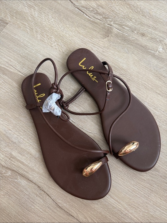 Lulus Shoes - Brand New Lulus Sandals with Gold Accent